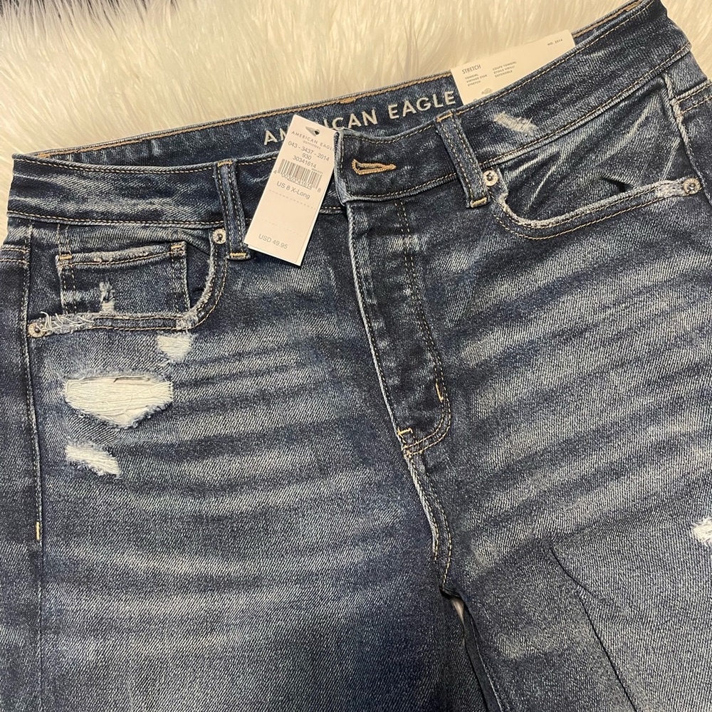American Eagle tomgirl jeans